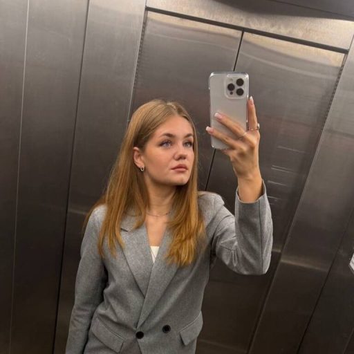 LizzieIacovino sex livesex image