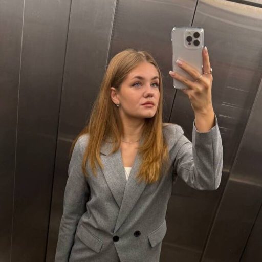 LizzieIacovino sex livesex image