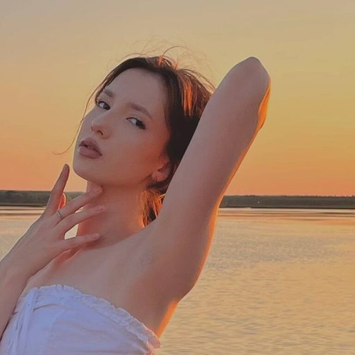 LoisOsden amateur lush image