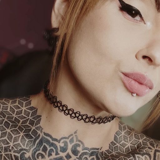 LolaVioleta strip amateur image