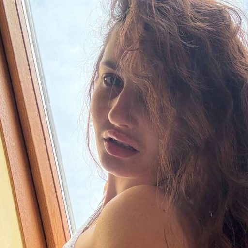 LoliColins pictures toy image