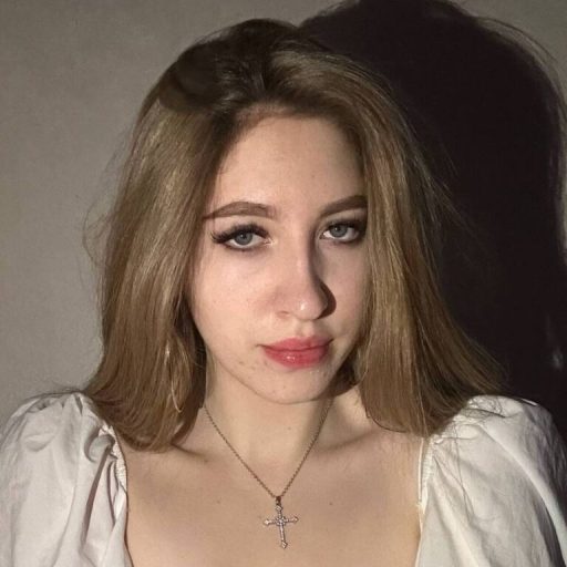 LolyRoss naked porn image