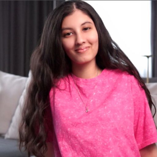 LoreenaGran naked porn image