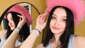 LorenaMalueg preview