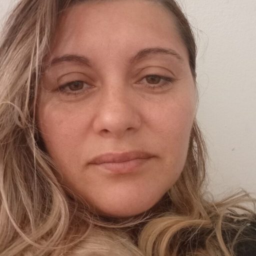 LorenalorLarysa pictures toy image