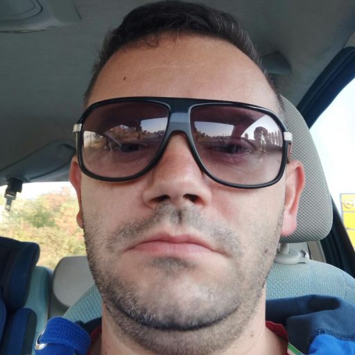 LoryMartin online shows image