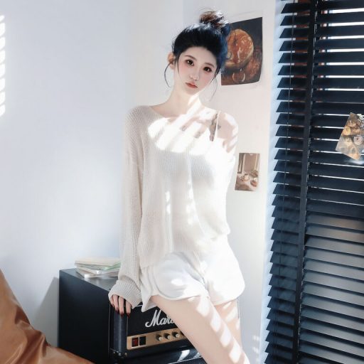 LouiseValois naked porn image