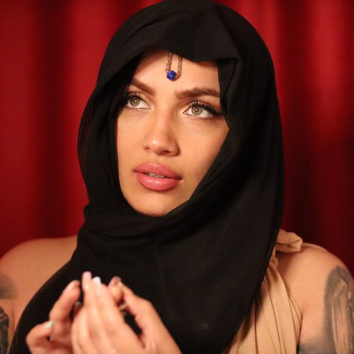 LuciaLyone sex livesex image