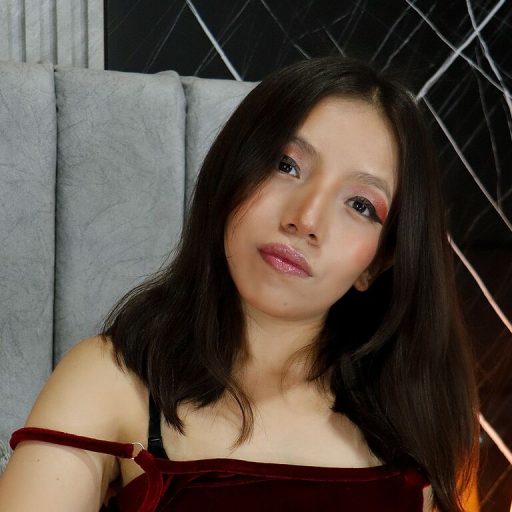 LucieWills videos pics image