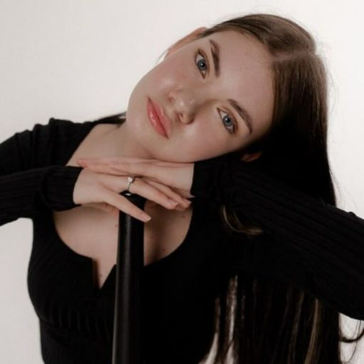 LucienneTitlow lj cam image