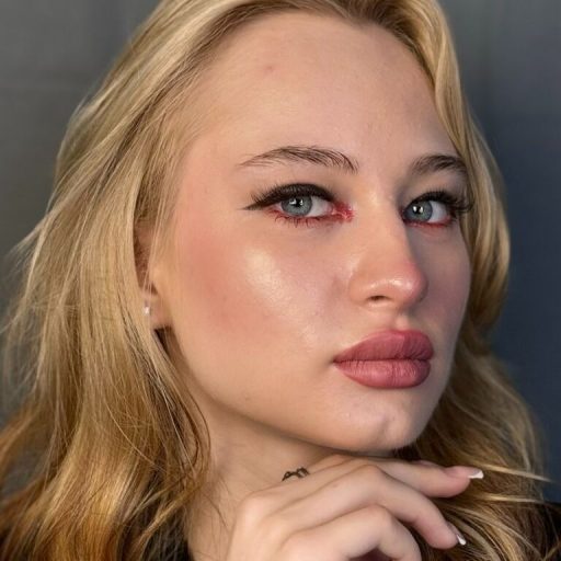 LucileNeuburger hd nude image