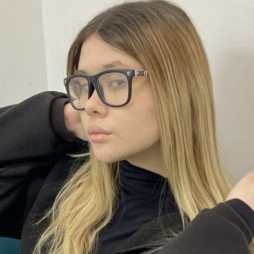 LucilleQasba porn anal image