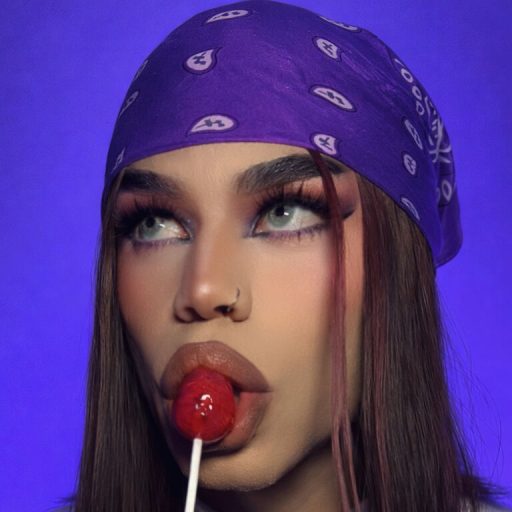 LucyGiraldo live video image