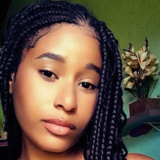 LuiseHuebsch live video image