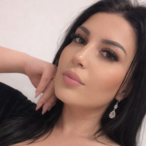 LuissaJames xxx masturbation image