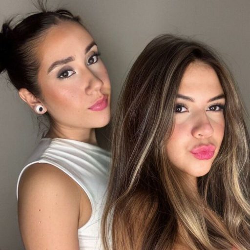 LunaAndFyre free dildo image