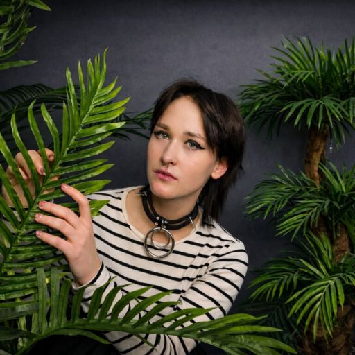 LunasBlacker shows recorded image