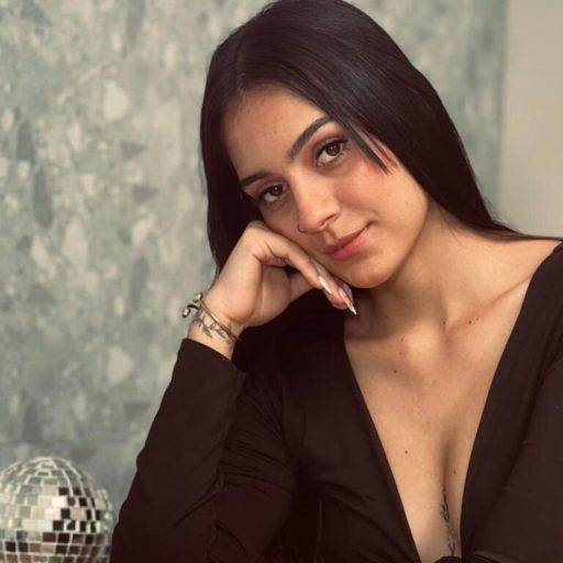 MadisonCarzon shows recorded image