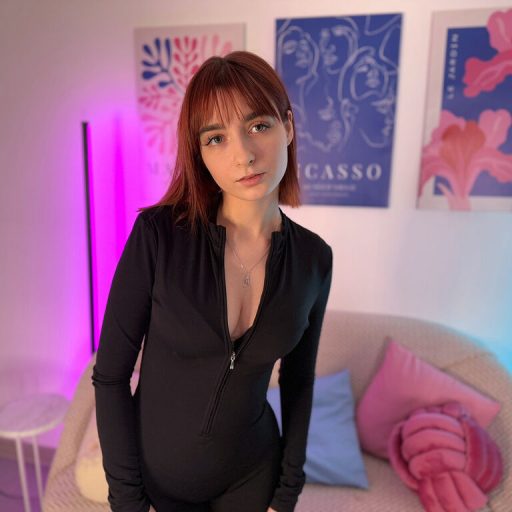 MadysonBirch vibrator lj image