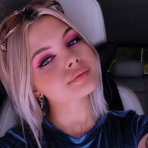 MandyBankss dildo real image