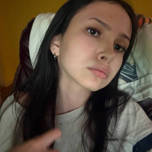 MargaretGuss live video image