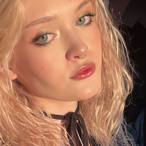 MargaretKues ass vibrator image