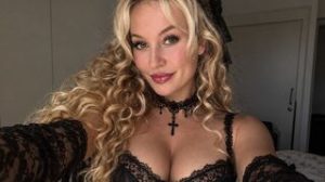 MargaretheBerger lush livejasmin image