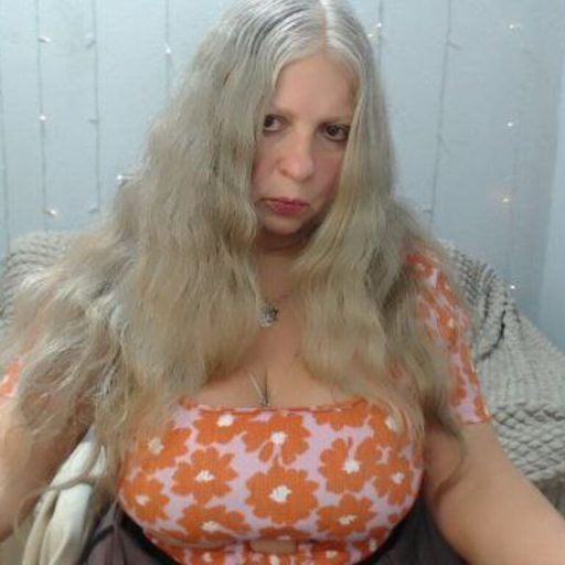 MariaAnziana cam naked image