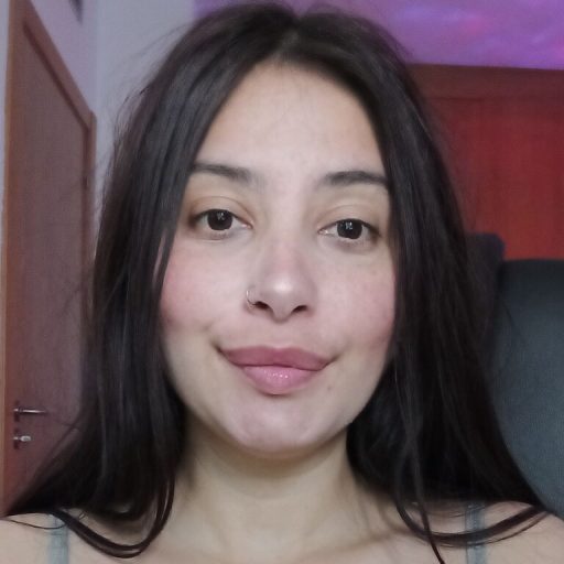 MariahCasas online shows image