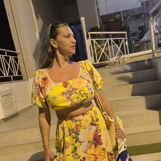 MarieRogers xxx masturbation image