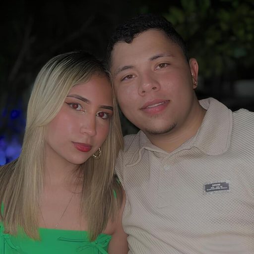 MarkAndMaily vibrator lj image