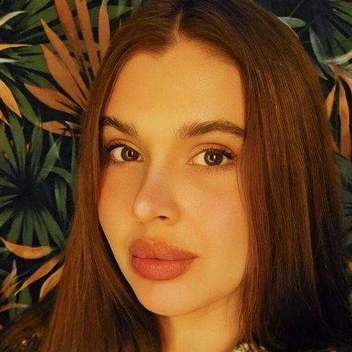MartaOwen amateur lush image