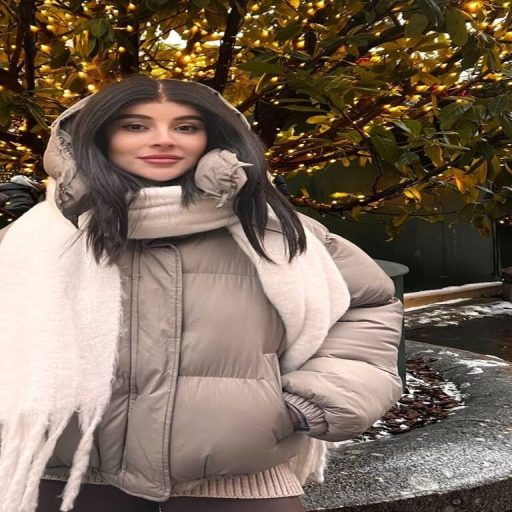 MarvisGalentine online shows image