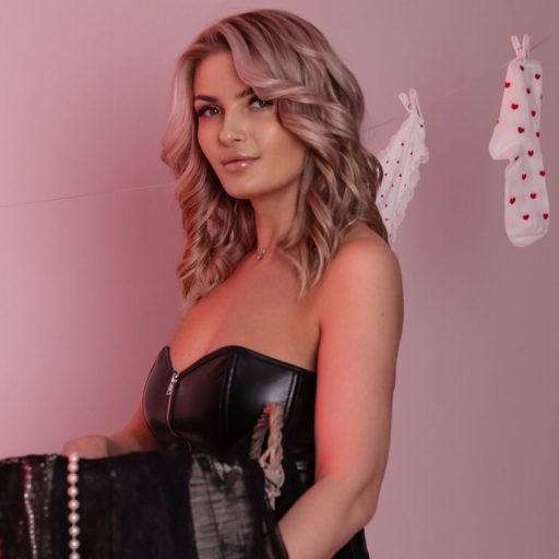 MaryLourens jasmin online image