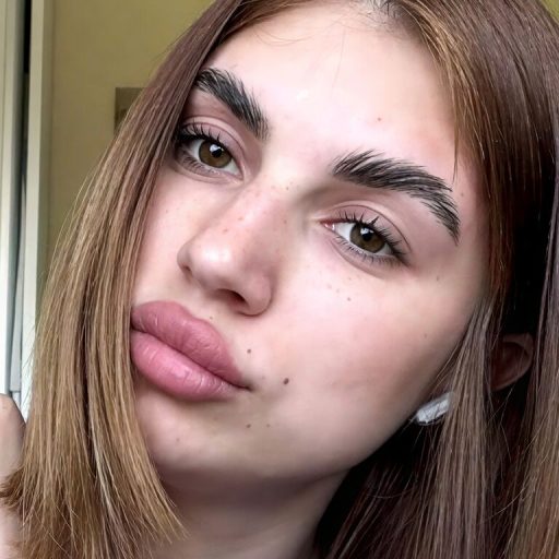 MaryannaBracco dildo real image