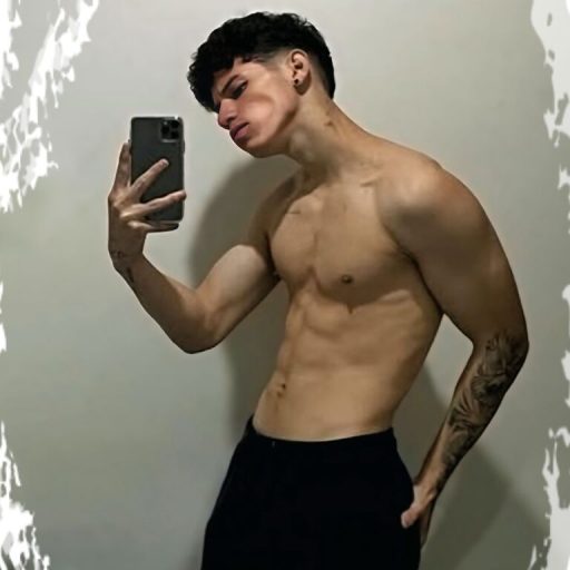 MattiaBoyer show fingering image