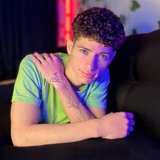 MattiaRoux masturbation pictures image