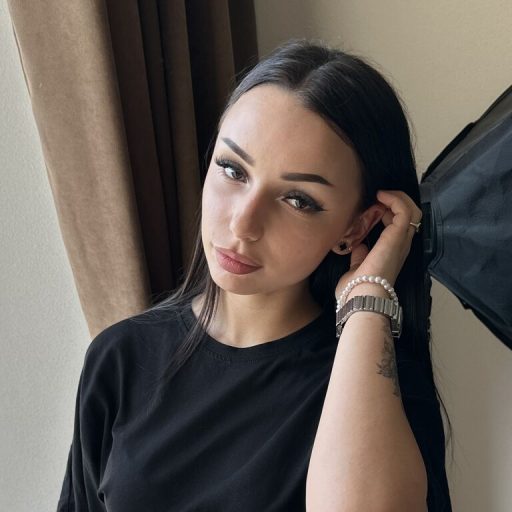 MayaPratt live video image
