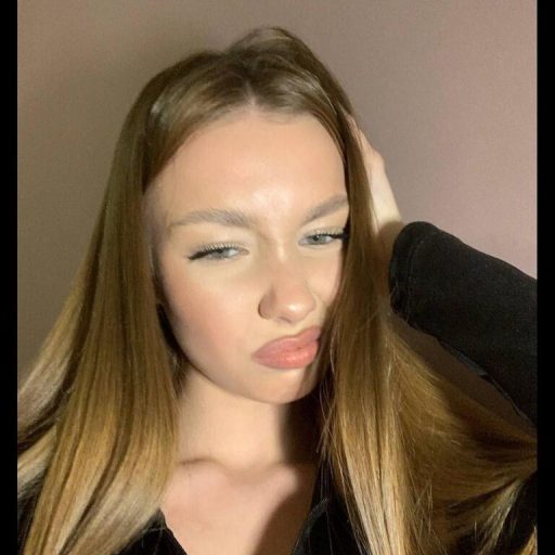 MaybelleBucklew online shows image