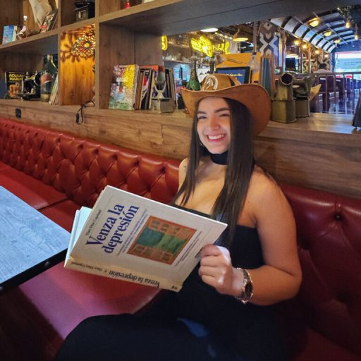 MelanyCol toy jasmin image