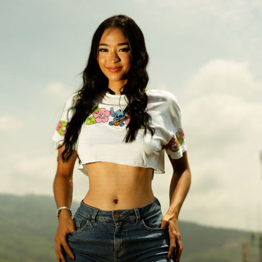 MelinaMartinez strip amateur image