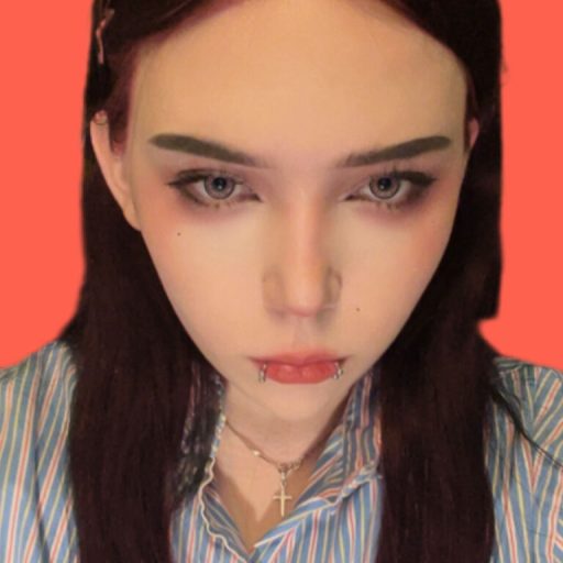 MelissaQuinci real strip image
