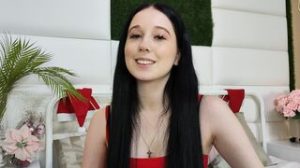 MelissaRoy preview