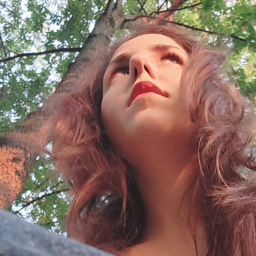 MellitaBev cam naked image