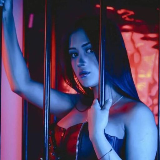 MessyAnna strip amateur image