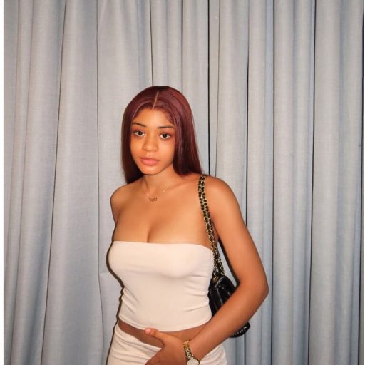 MiaClara webcam free image