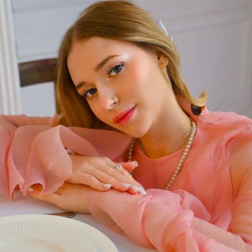 MiaKirshner nude sex image