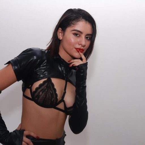 MiaLarsun toy jasmin image