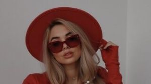 MiaMirelli preview