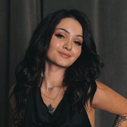 MiaOliveres webcam free image